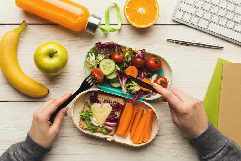 Por que é importante ter uma alimentação saudável no trabalho?